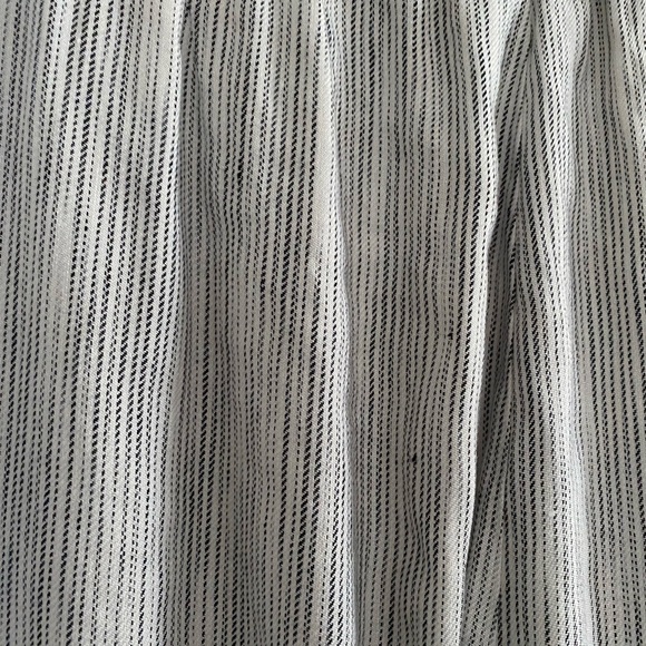 J. Jill Striped Stretch Linen Pants - Picture 6 of 8